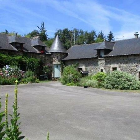 Le Petit Chateau Noyal-Pontivy Εξωτερικό φωτογραφία