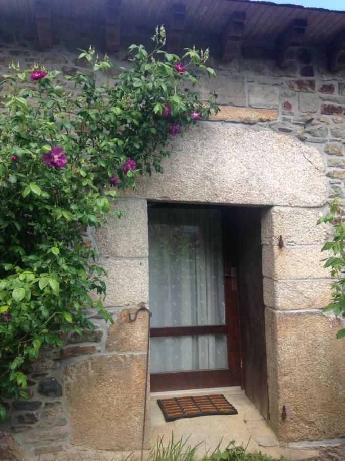 Le Petit Chateau Noyal-Pontivy Εξωτερικό φωτογραφία